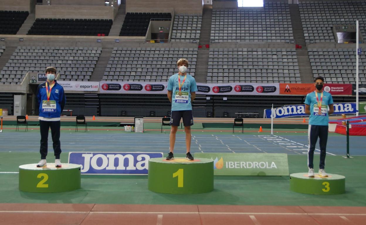 Álvaro Bastida, campeón de España de pértiga sub-18
