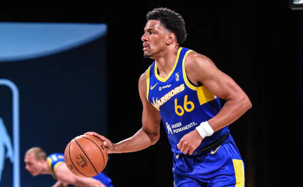 Axel Toupane, durante un partido con los Santa Cruz Warriors.