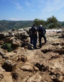 Imagen secundaria 2 - Pizarra pone en marcha el proyecto arqueológico de la Sierra de Gibralmora para convertirlo en un punto cultural y turístico