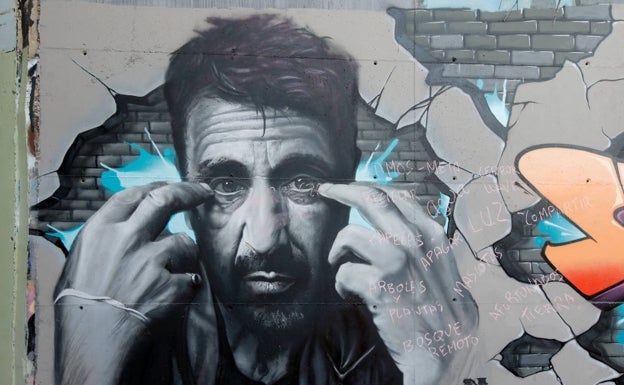 Mural dedicado a Al Pacino pintado por Nesui SRC. 