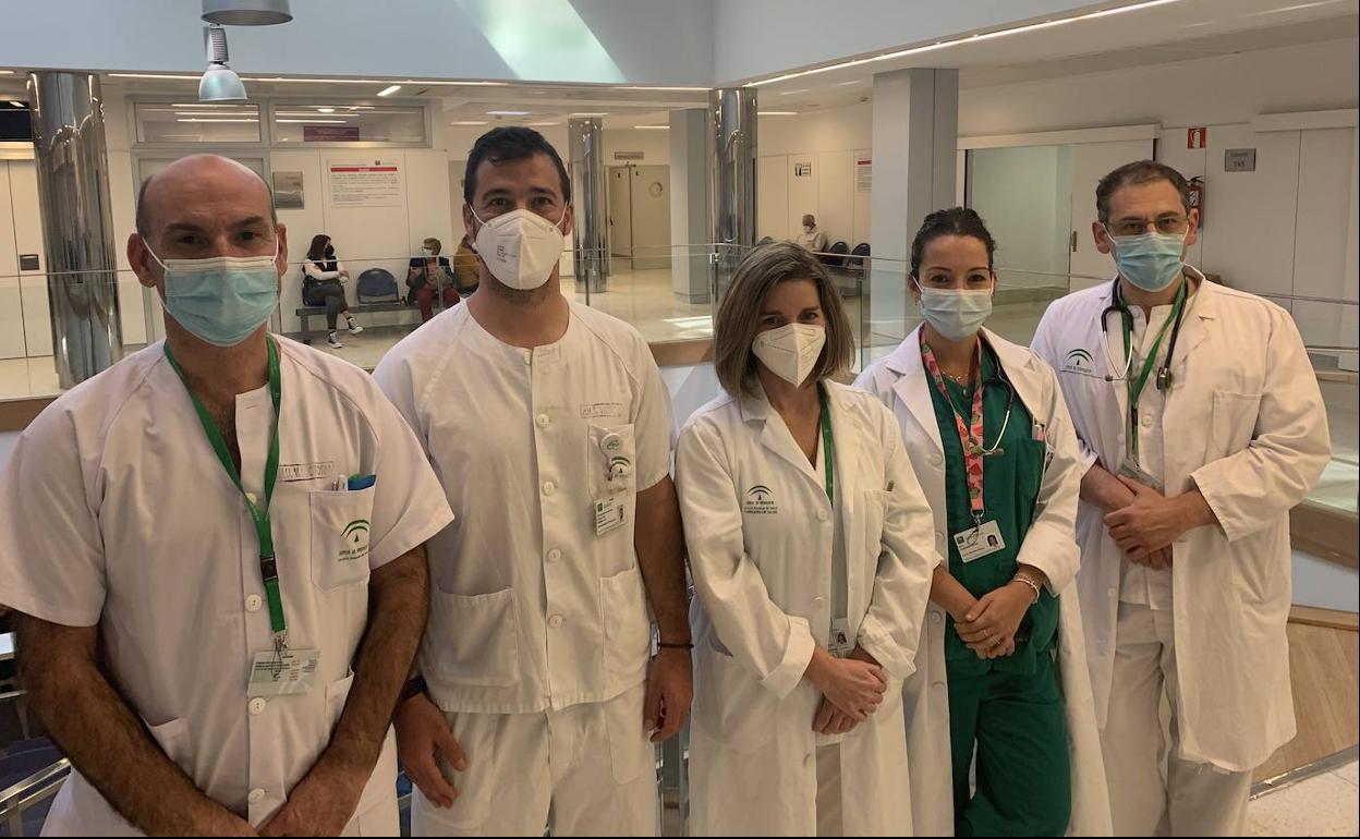 Profesionales del Clínico que ayudan a dejar de fumar. 