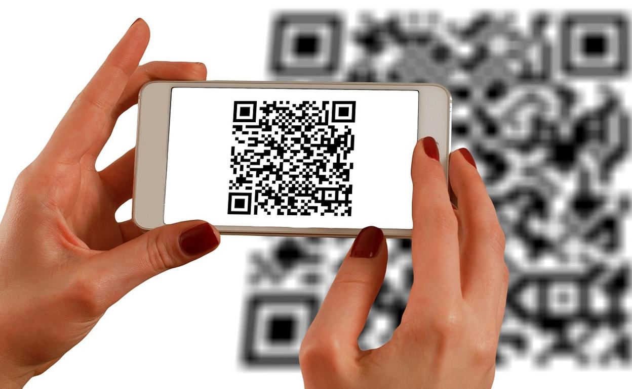 Consejos para utilizar los códigos QR de forma segura y evitar fraudes o robos de cuentas de WhatsApp