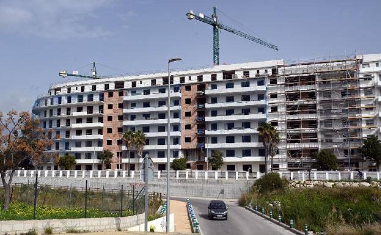 Promoción de viviendas en construcción en Marbella