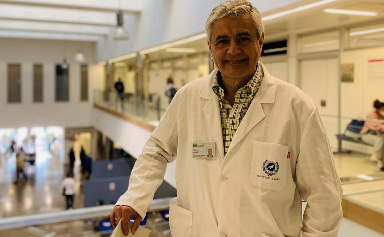 Raúl Andrade: «Lograr la curación de los enfermos de hepatitis C ha sido un avance terapéutico espectacular»