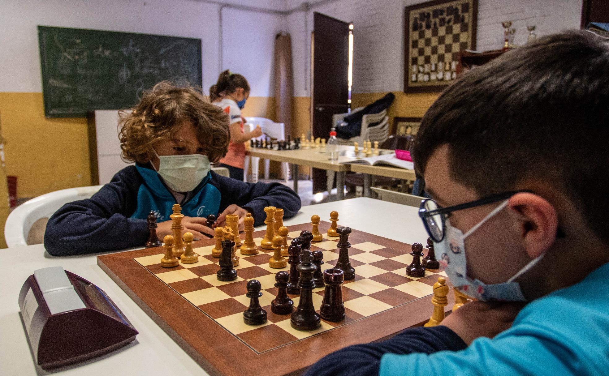 AULA DE AJEDREZ DE MÁLAGA: El Ataque Doble