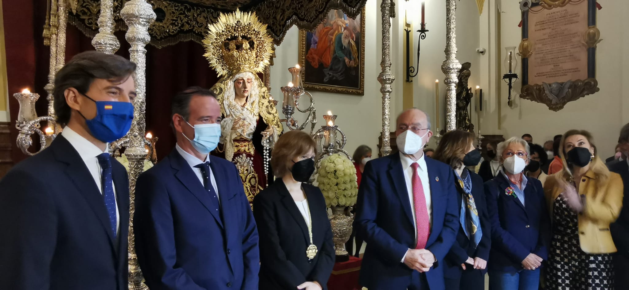 Santísimo Cristo de la Agonía y María Santísimade las Penas en el Oratorio de las Penas (Plazuela Virgen de las Penas).