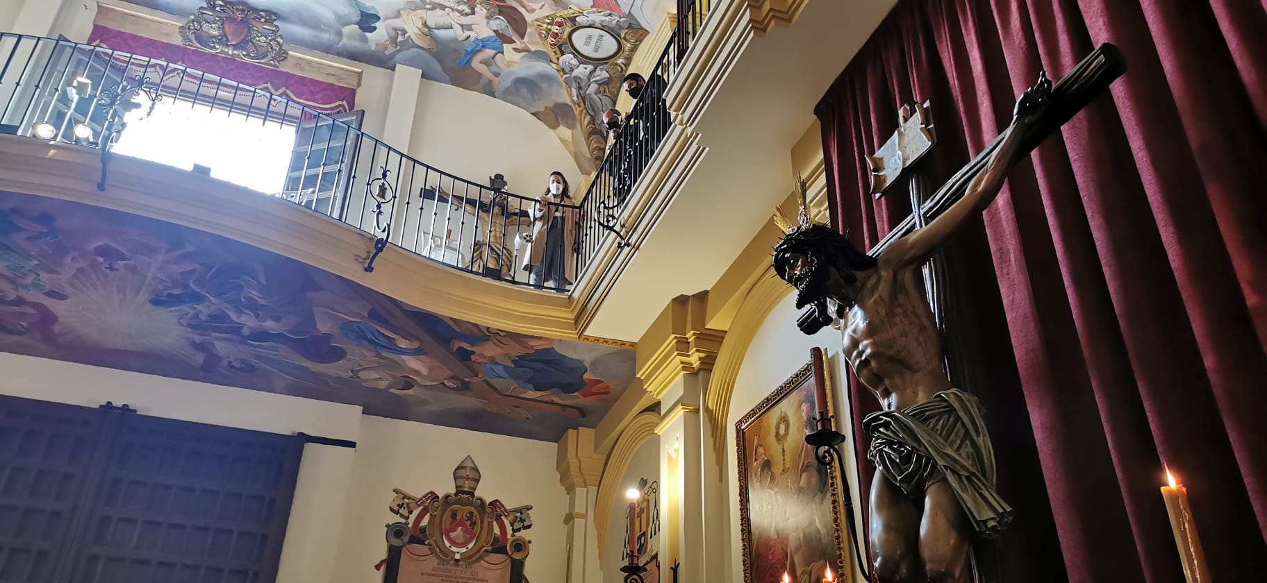 Santísimo Cristo de la Agonía y María Santísimade las Penas en el Oratorio de las Penas (Plazuela Virgen de las Penas).