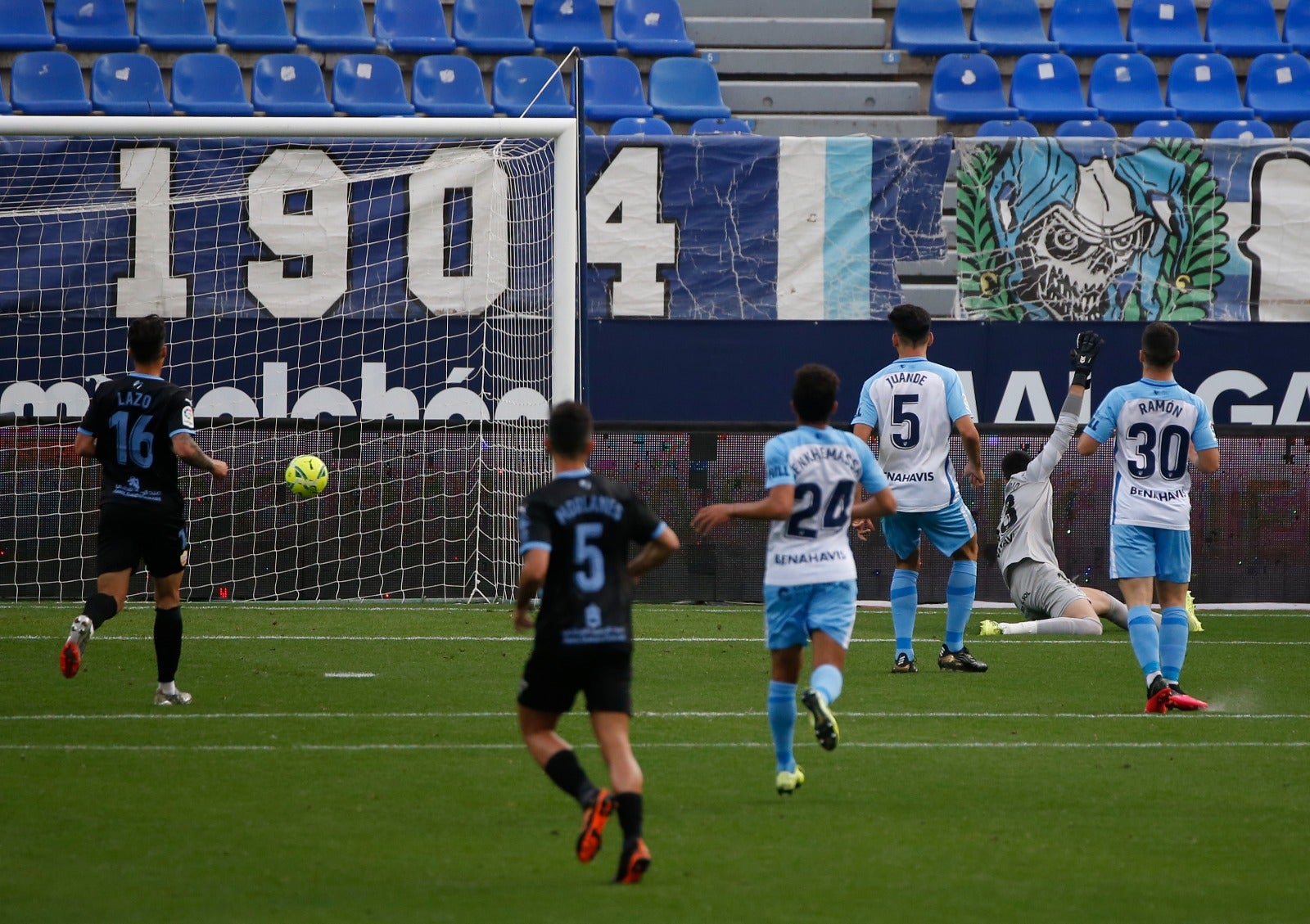 Un derbi andaluz en La Rosaleda para la jornada 32 de LaLiga Smartbank