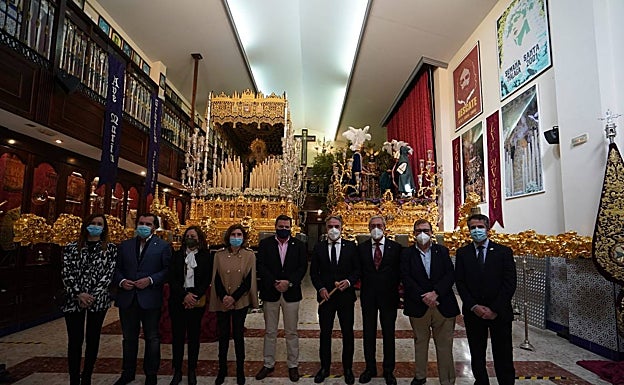 En la casa hermandad del Rescate. 