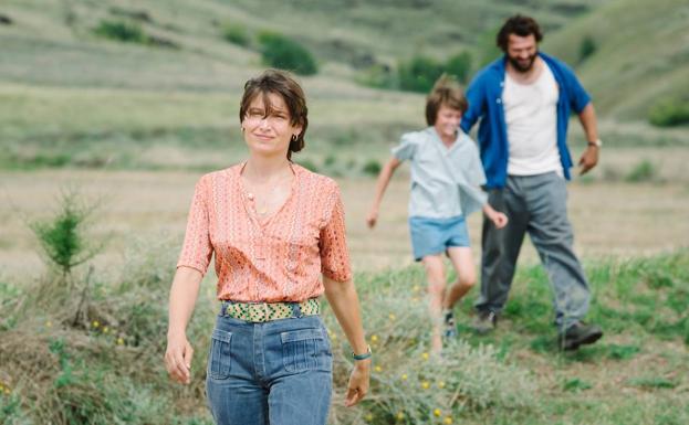 La familia protagonista de 'El horizonte'.