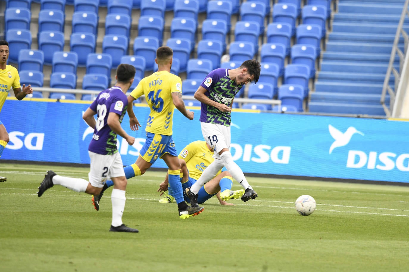 El Málaga empata en Las Palmas (1-1). 