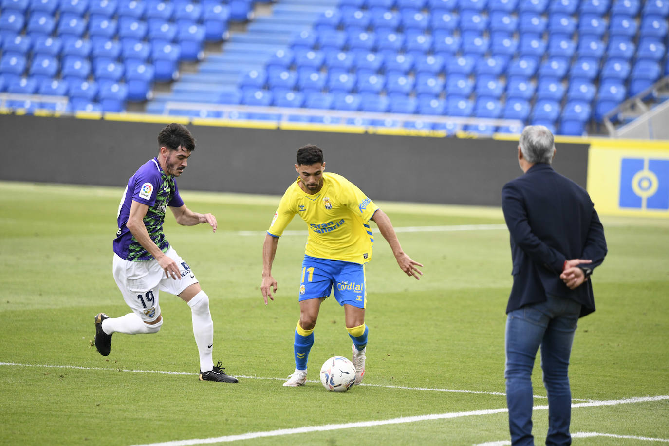 El Málaga empata en Las Palmas (1-1). 