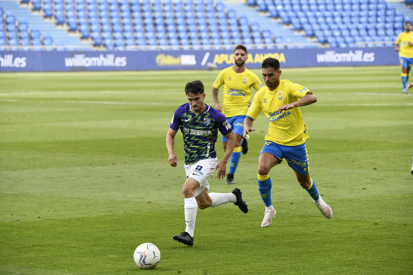 El Málaga empata en Las Palmas (1-1). 