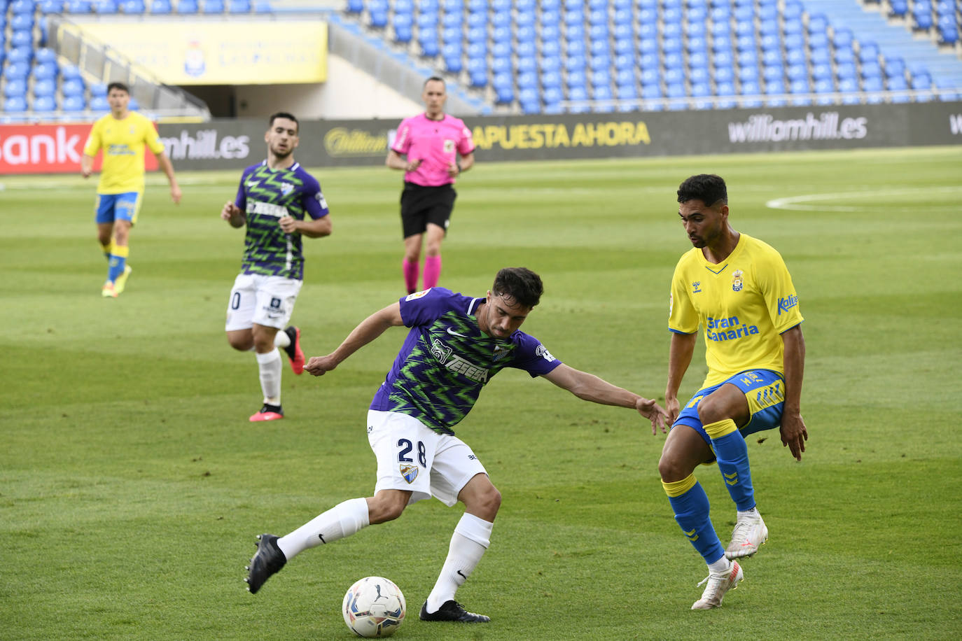 El Málaga empata en Las Palmas (1-1). 