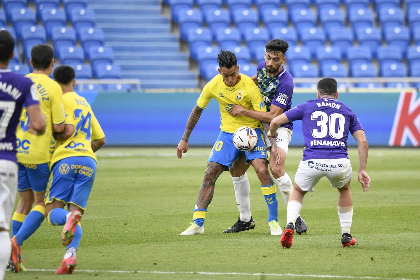 El Málaga empata en Las Palmas (1-1). 