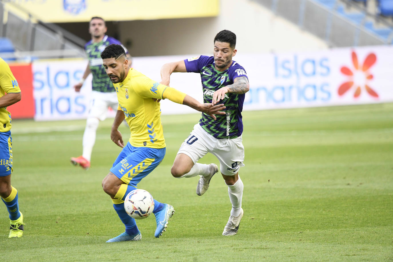 El Málaga empata en Las Palmas (1-1). 