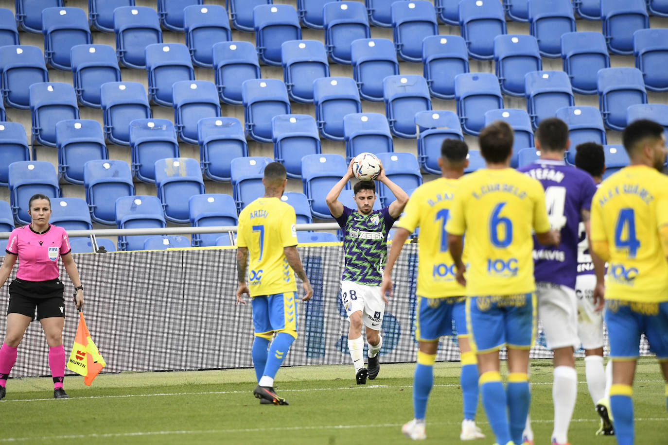 El Málaga empata en Las Palmas (1-1). 