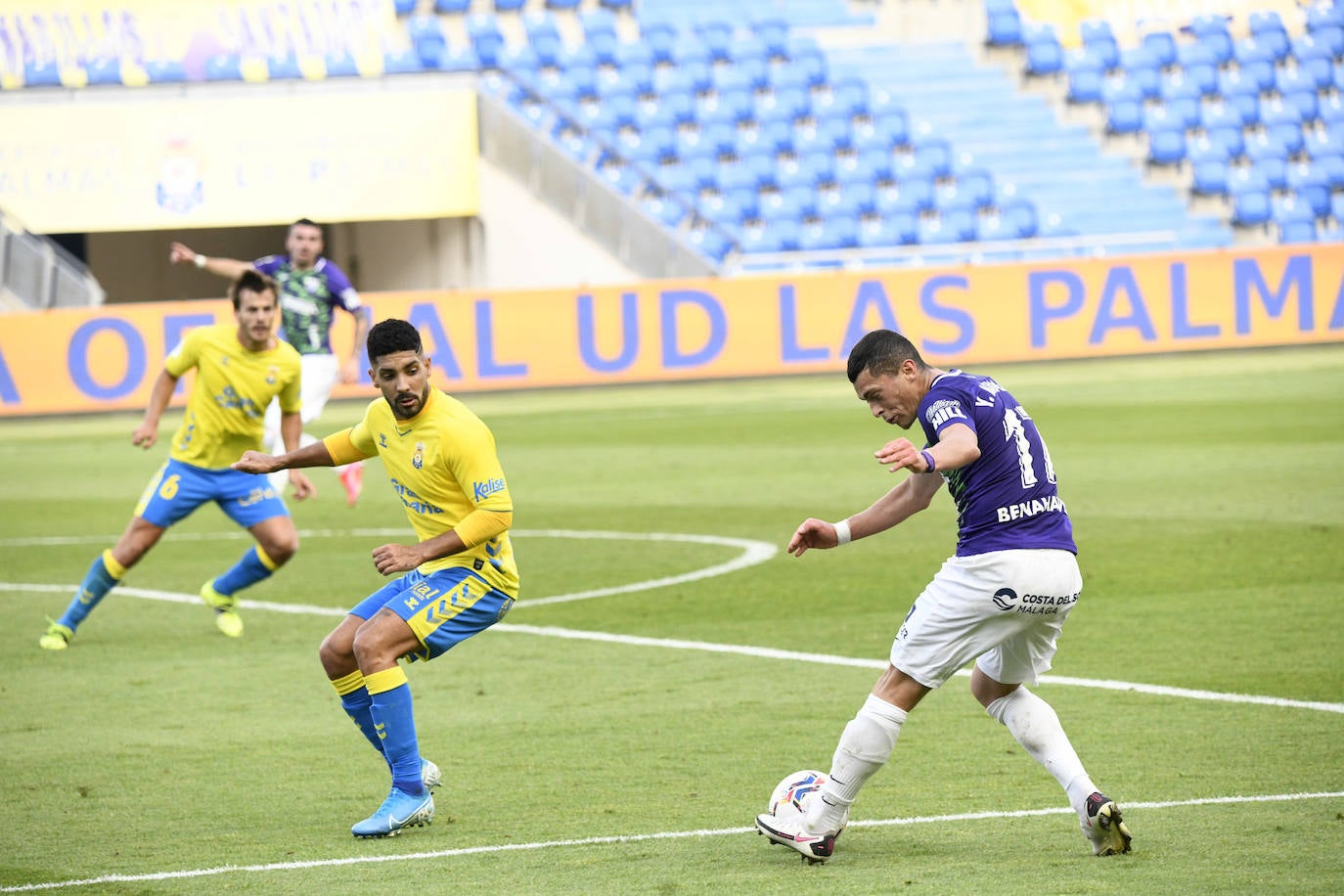 El Málaga empata en Las Palmas (1-1). 