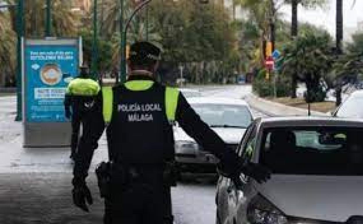 Pillan dos veces en 48 horas en Málaga a un conductor que triplicaba la tasa de alcohol
