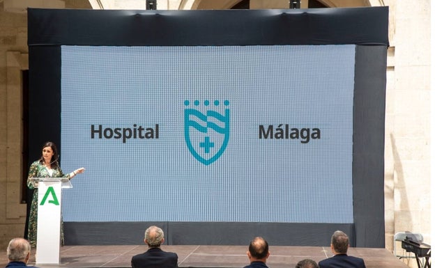 María del Mar Vázquez ha presentado el logo del hospital. 