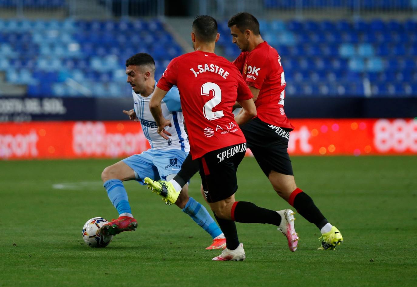 El Málaga empata con el Mallorca en casa. 