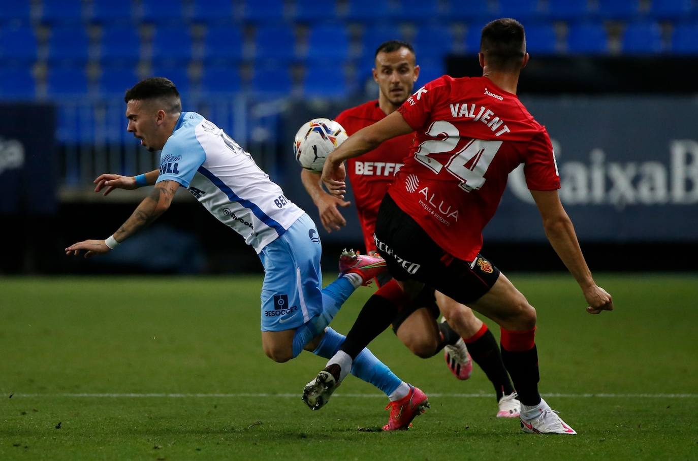 El Málaga empata con el Mallorca en casa. 