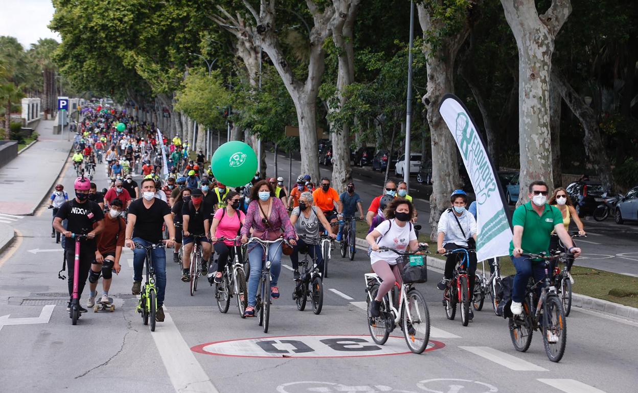 Los ciclistas salieron desde el Puerto en dirección a El Palo. 