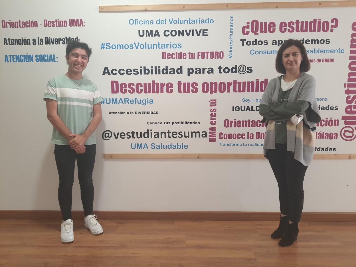 Joshua Collado y Gemma Rodríguez, en las instalaciones de la Oficina de Atención a la Diversidad.