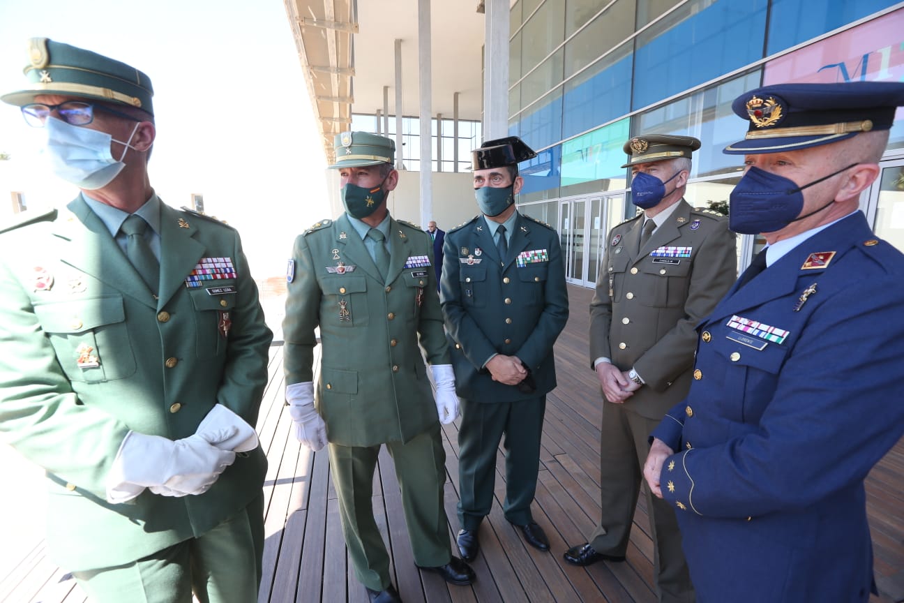 Los momentos finales del asedio que sufrieron 16 legionarios españoles en el llamado desde entonces 'Blocao de la Muerte', en la defensa de Melilla ante los ataques de los rifeños, es la escenificación que el denominado 'pintor de batallas', Augusto Ferrer Dalmau, ha elegido como tema para el Cartel del Centenario de La Legión.