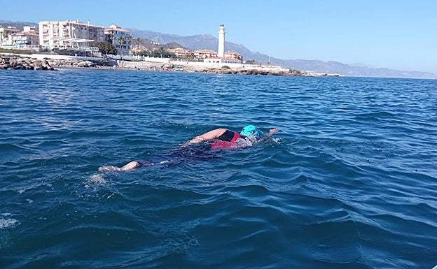 Entrenamiento de Carlos en aguas abiertas. 
