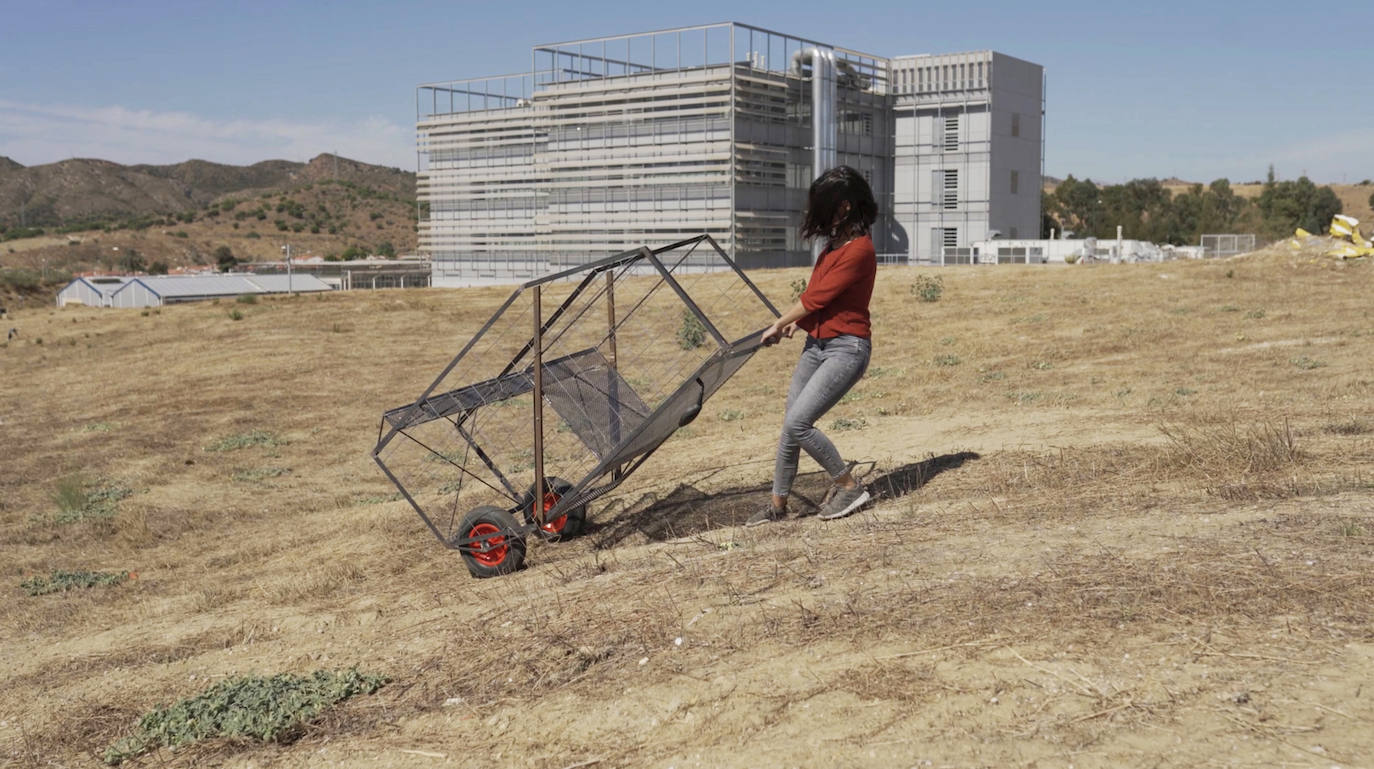 Fotos: Dos proyectos artísticos se fijan en la barriada malagueña de Los Asperones