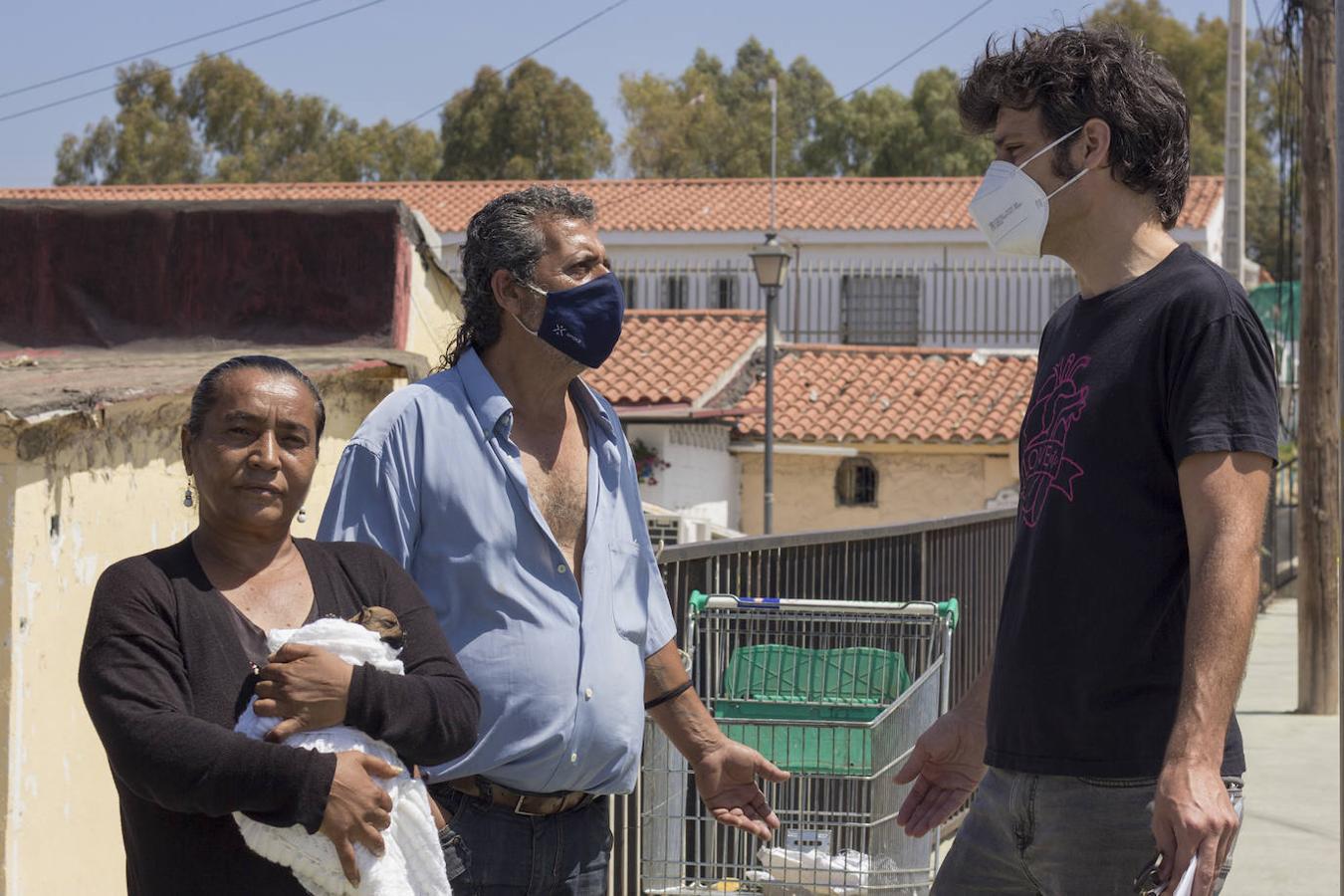 Fotos: Dos proyectos artísticos se fijan en la barriada malagueña de Los Asperones