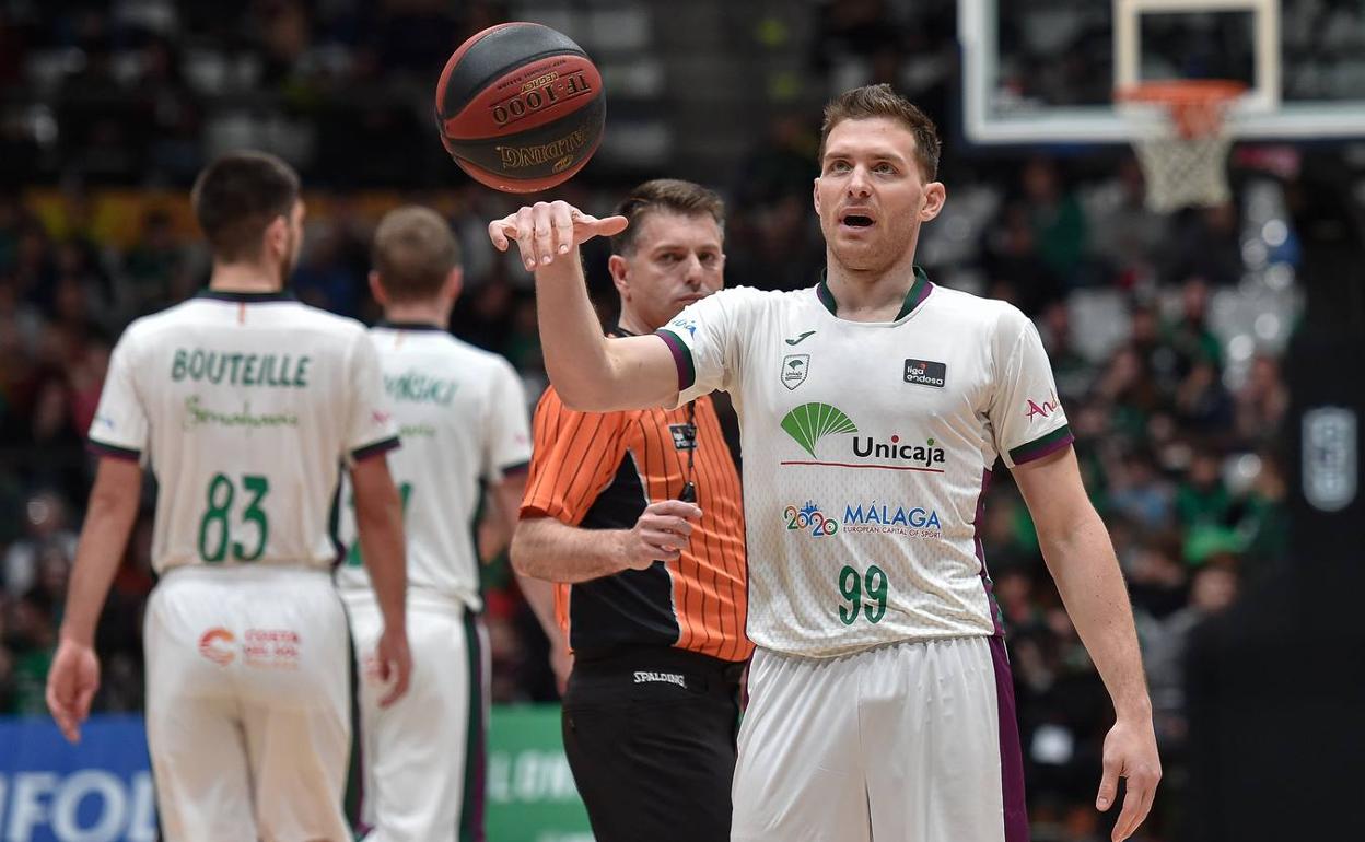 Gal Mekel, durante un partido con el Unicaja. 