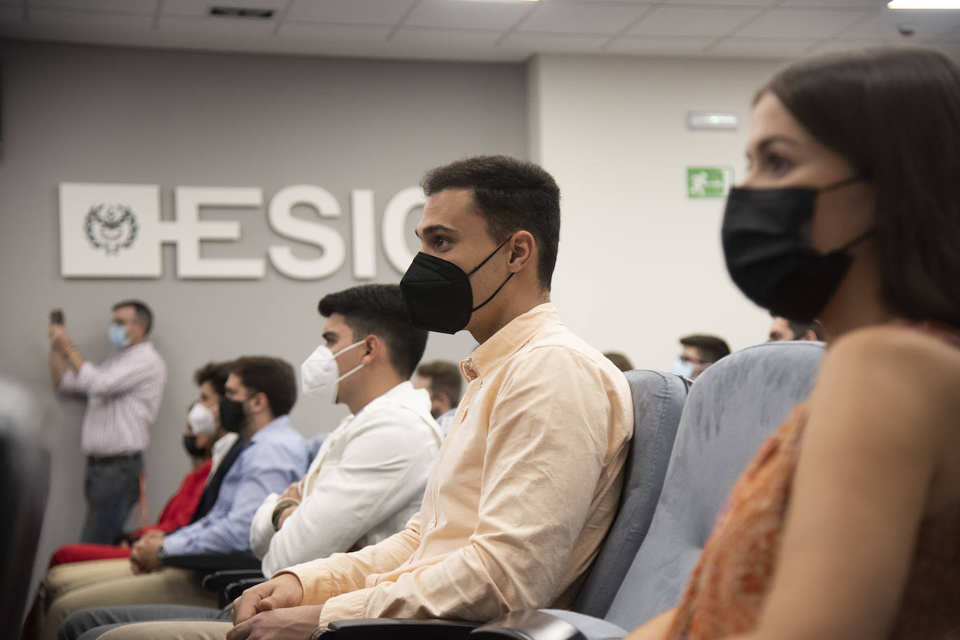 Entrega de diplomas de Talent Lab en ESIC Málaga. 