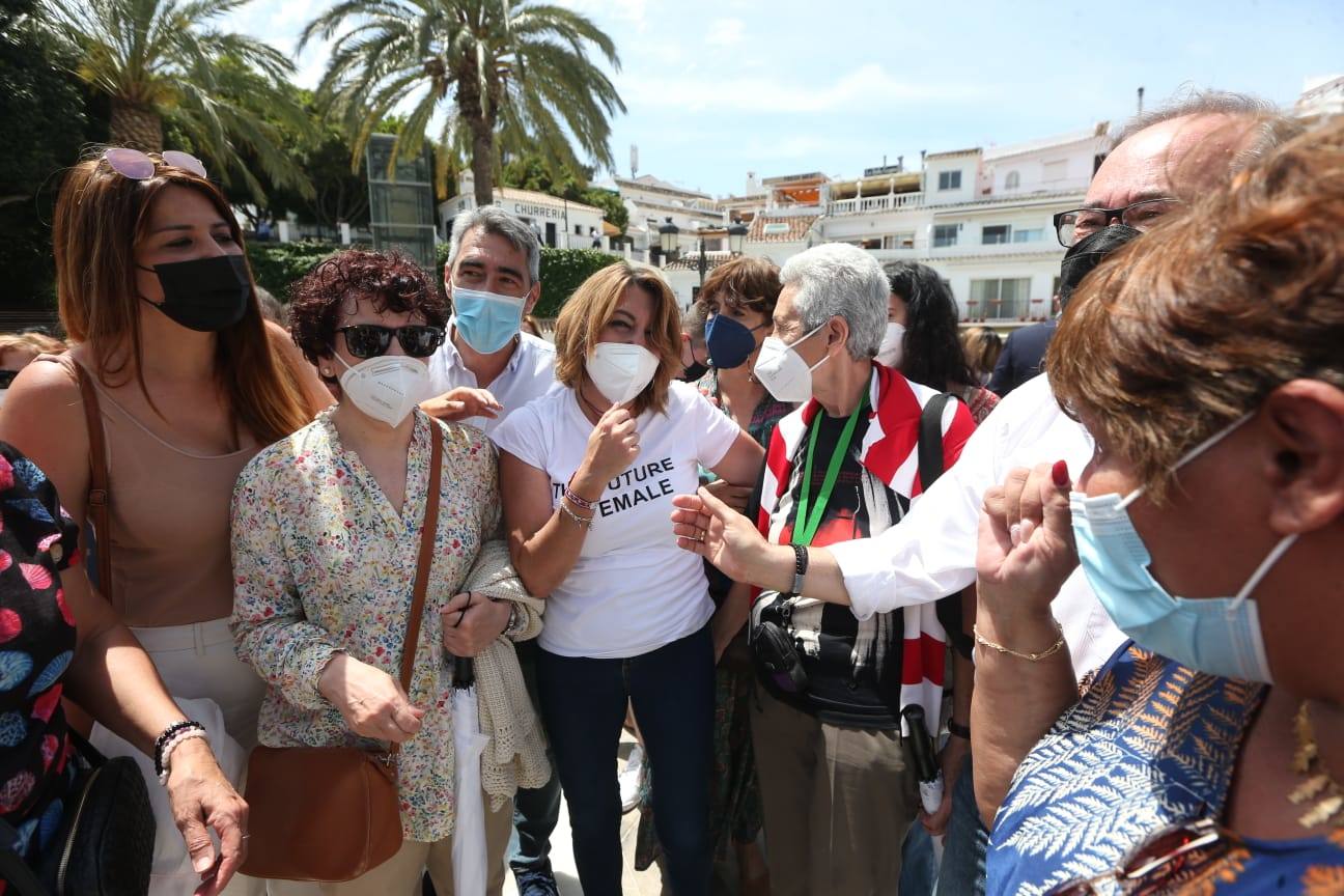 La secretaria general del PSOE en Andalucía y candidata a las primarias del próximo 13 de junio evita pronunciarse sobre los posibles indultos a los condenados del 'procés' durante un acto celebrado hoy con militantes 