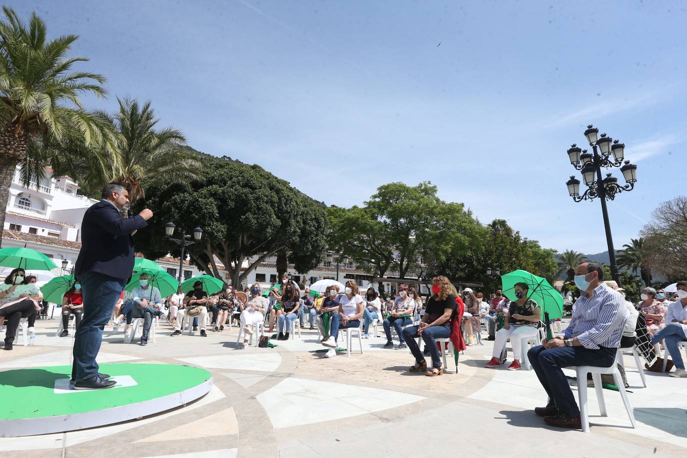 La secretaria general del PSOE en Andalucía y candidata a las primarias del próximo 13 de junio evita pronunciarse sobre los posibles indultos a los condenados del 'procés' durante un acto celebrado hoy con militantes 