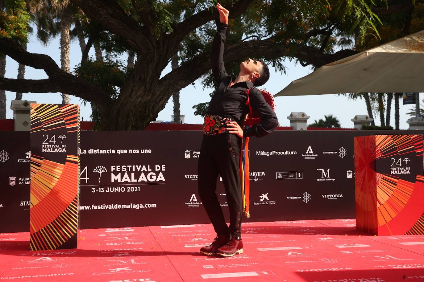 Último desfile de famosos del 24 Festival de Málaga. 