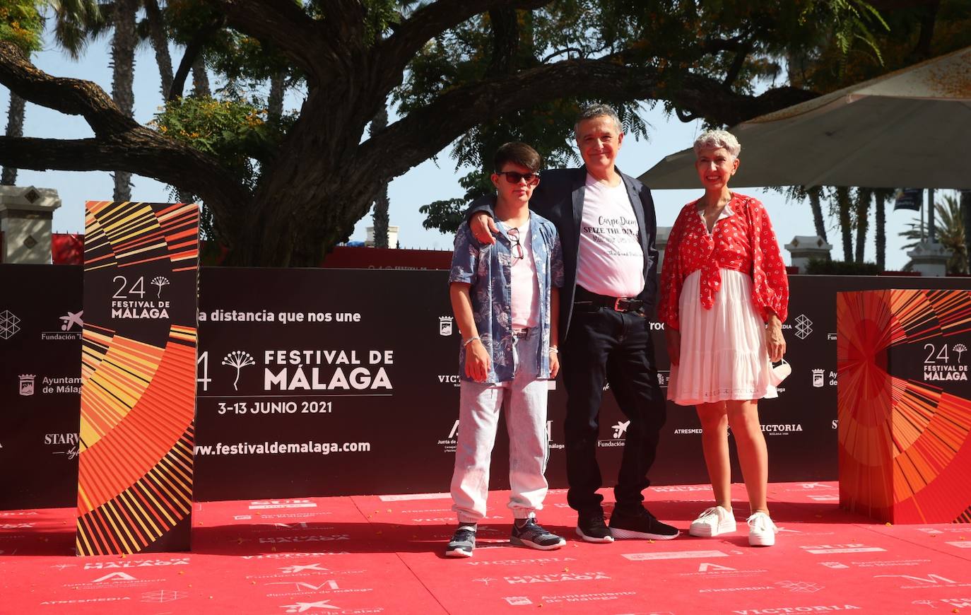 Último desfile de famosos del 24 Festival de Málaga. 