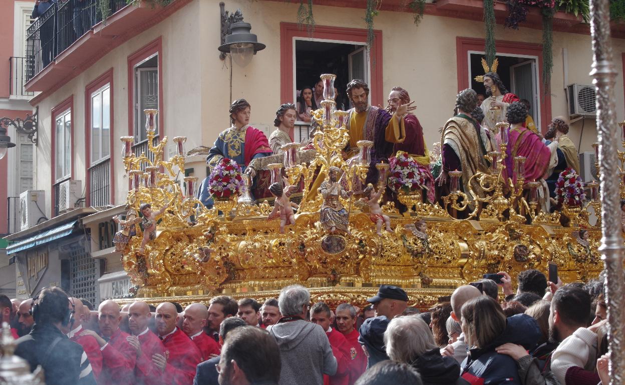 Los colegios religiosos se acercan a la historia de la Agrupación de Cofradías de Málaga