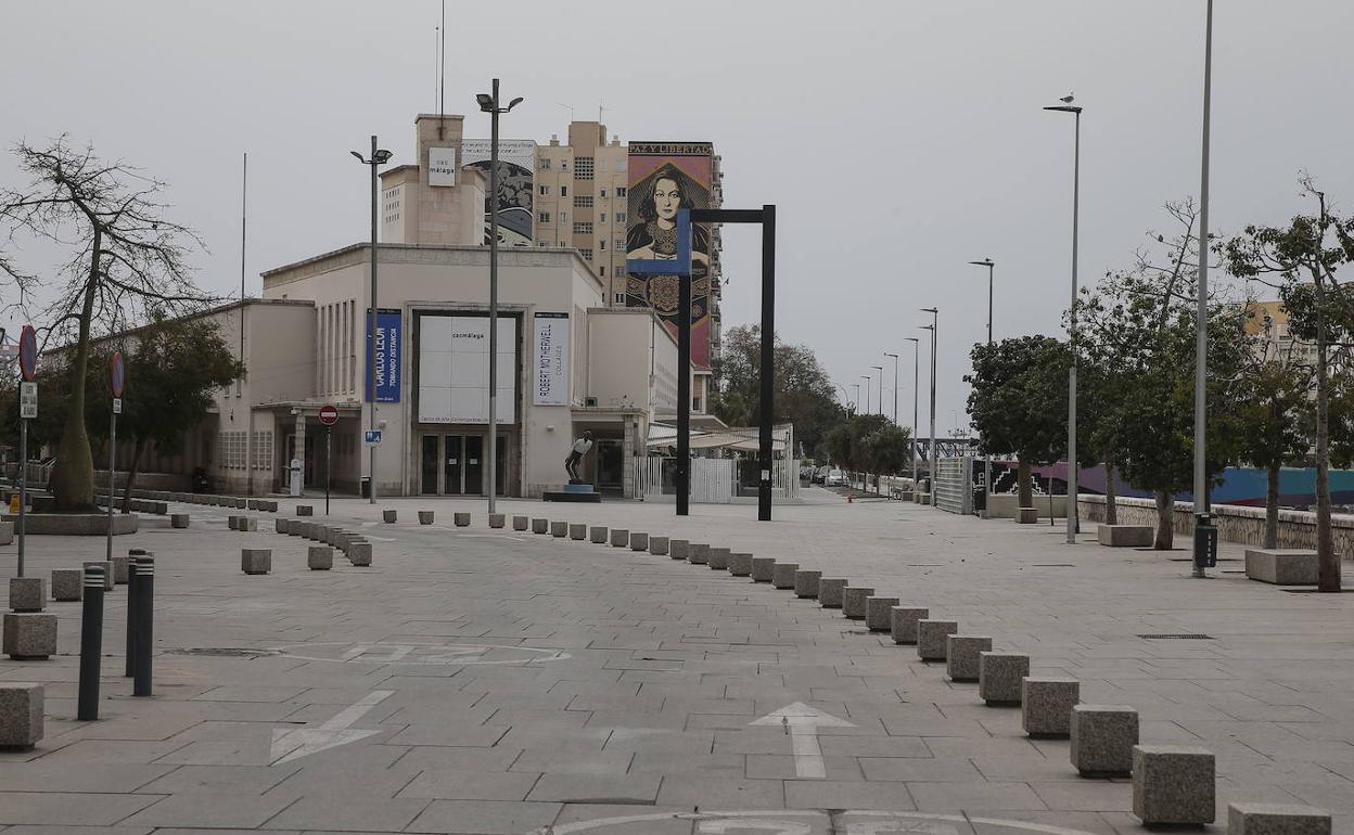 Losada cierra la puerta a la municipalización del CAC por una cuestión de «seguridad jurídica»