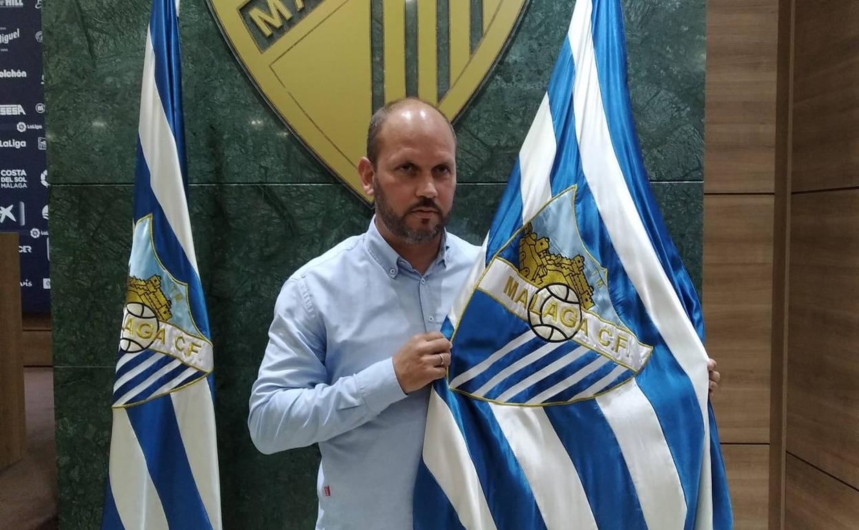 José Alberto, nuevo entrenador del Málaga, el día de presentación. 