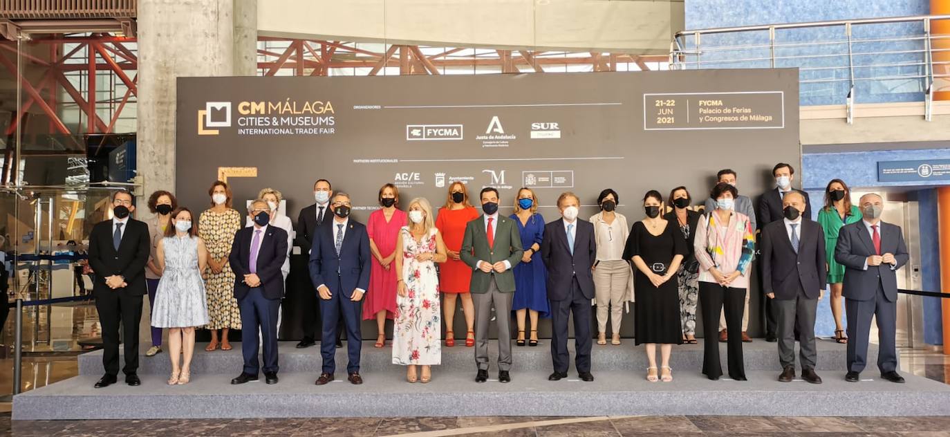 El foro internacional reúne este lunes y martes en el Palacio de Ferias de la capital a un millar de profesionales del sector cultural para debatir sobre cuestiones como los retos que plantea la digitalización de las instituciones artísticas o las nuevas relaciones que estas entidades empiezan a desarrollar con sus audiencias y sus entornos urbanos.