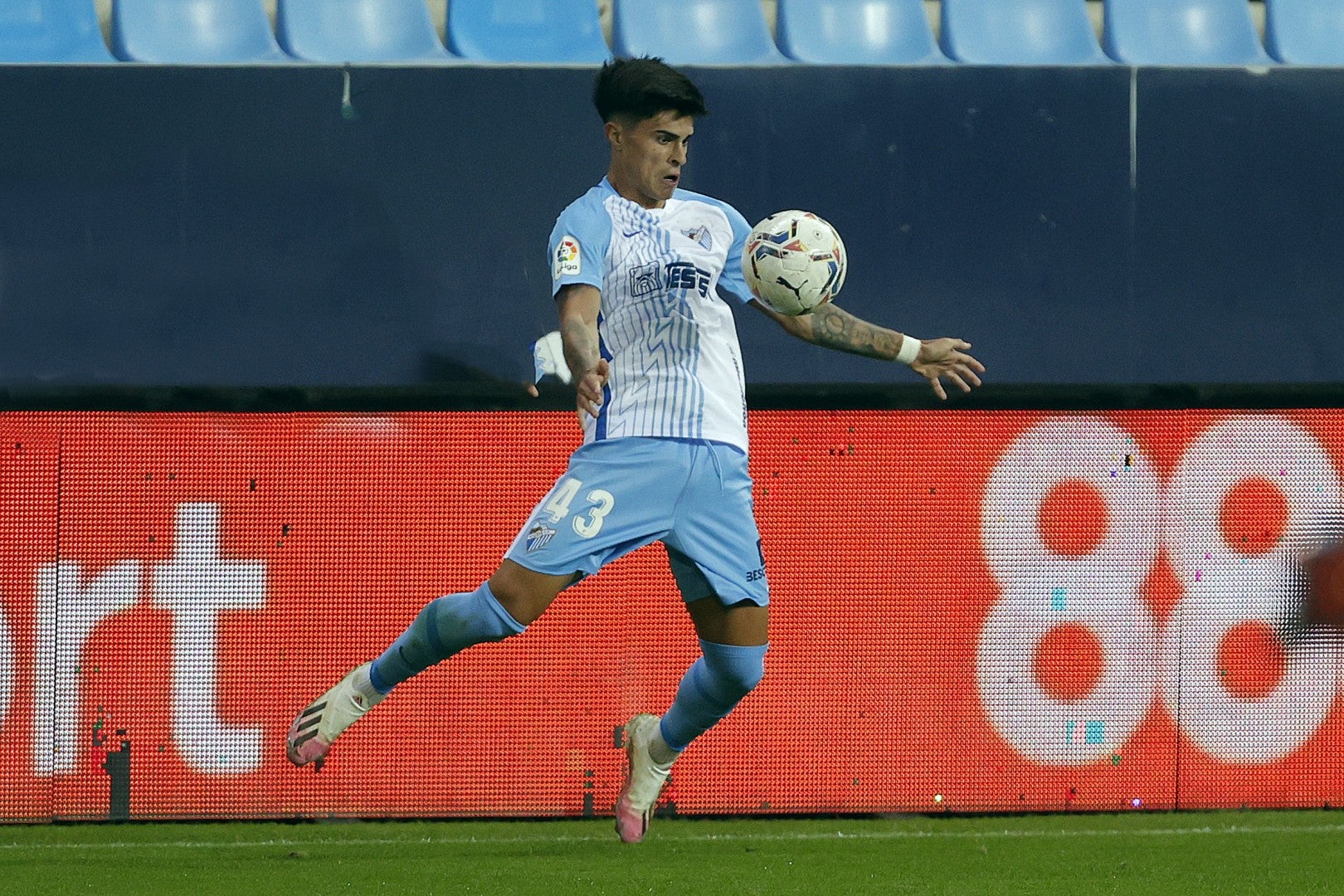 El futbolista Juan Cruz durante un partido con el Málaga en la temportada 20-21.