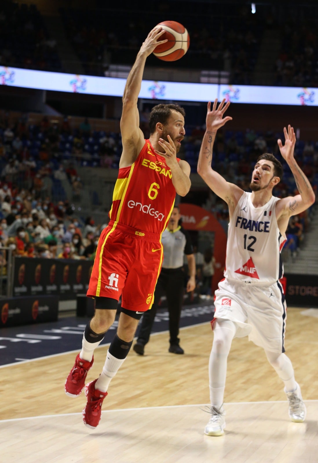 El Martín Carpena se convierte en talismán para una Selección con Pau Gasol como principal atractivo (86-77)