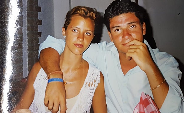 Imagen principal - Indemnizan a Isidro Lozano, que pasó un año en la cárcel de Alhaurín de la Torre por un delito que no cometió