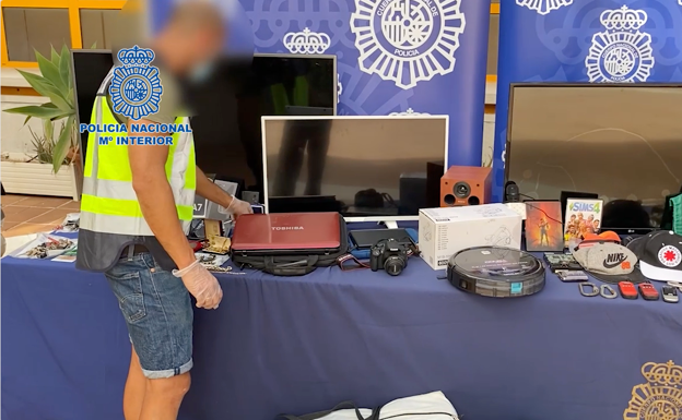 Objetos intervenidos por la Policía Nacional. 