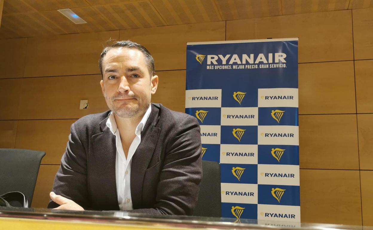 Jason McGuinness explica la operativa de Ryanair en Málaga. 