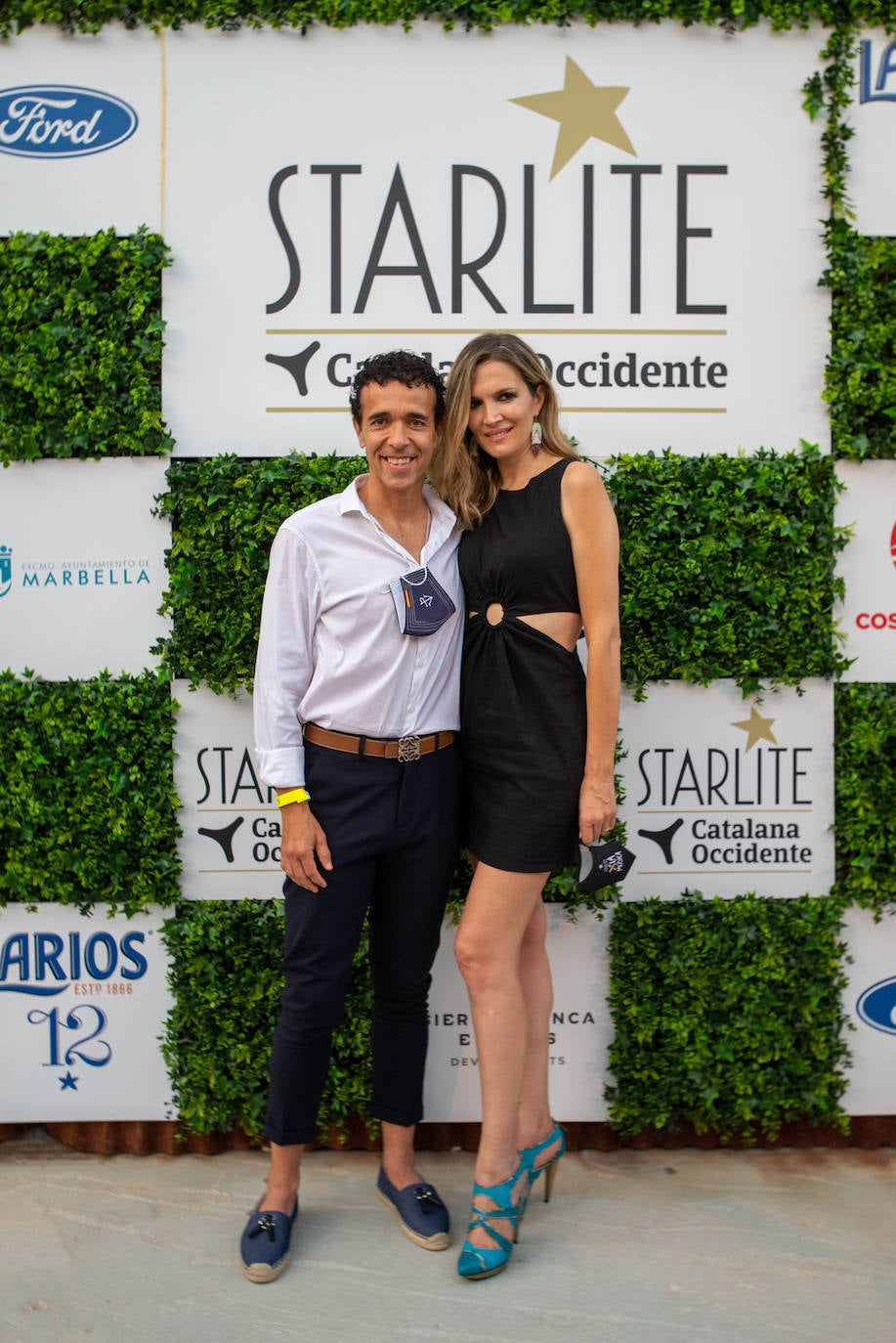 El colombiano debutó con un lleno en la cantera y visita de grandes celebridades 