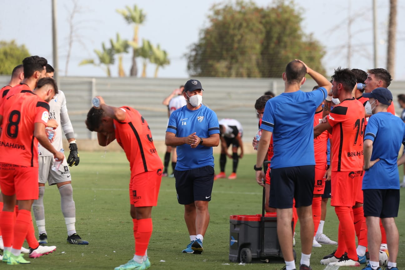 El choque se ha disputado en el campo de la Federación