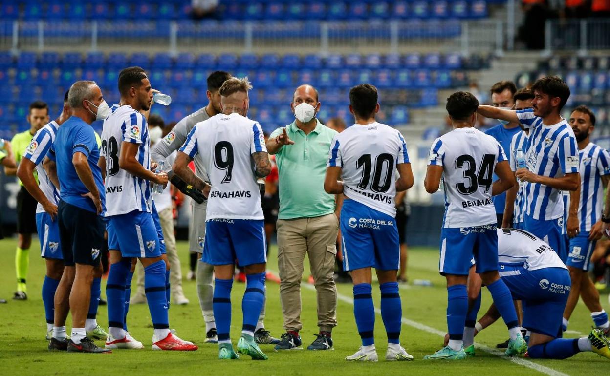 José Alberto conversa con sus 